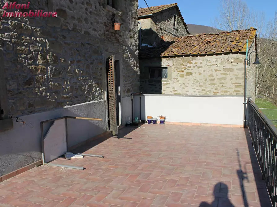 Immagine 27 di Villa in vendita  in ss 310 a Pratovecchio Stia