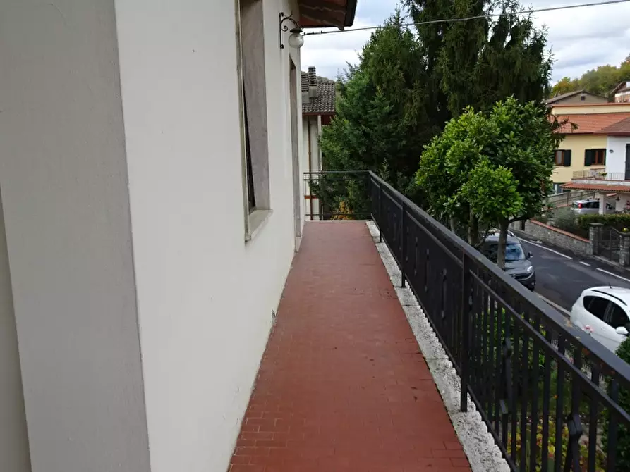 Immagine 13 di Appartamento in vendita  in via primo maggio a Chiusi Della Verna