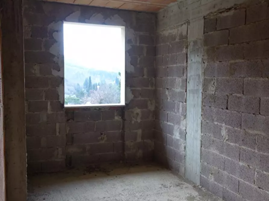 Immagine 14 di Villetta a schiera in vendita  in Via Purti a Chitignano