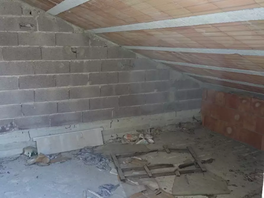 Immagine 17 di Villetta a schiera in vendita  in Via Purti a Chitignano