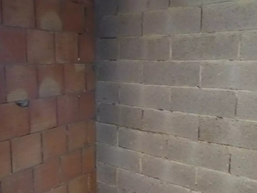 Immagine 20 di Villetta a schiera in vendita  in Via Purti a Chitignano