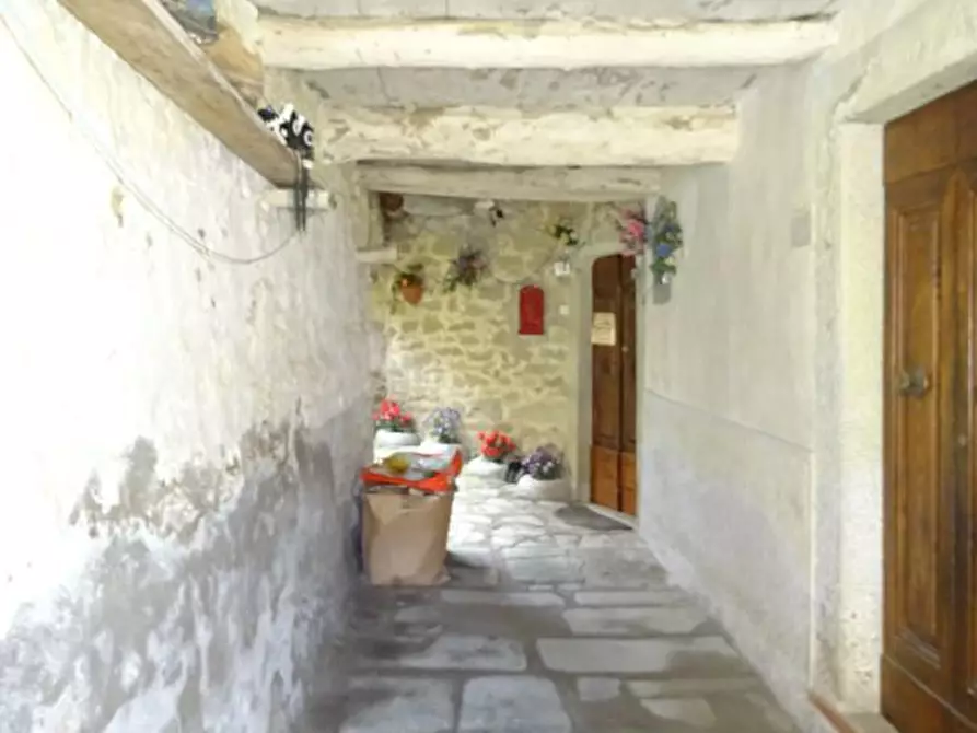 Immagine 9 di Casa semindipendente in vendita  in Pagliericcio a Castel San Niccolò