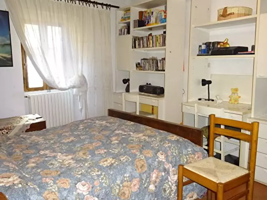 Immagine 25 di Casa semindipendente in vendita  in Pagliericcio a Castel San Niccolò