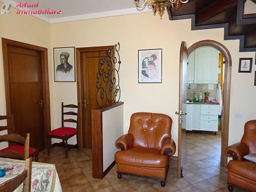 Immagine 22 di Appartamento in vendita  a Castel San Niccolò