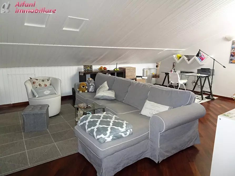 Immagine 7 di Appartamento in vendita  a Castel San Niccolò