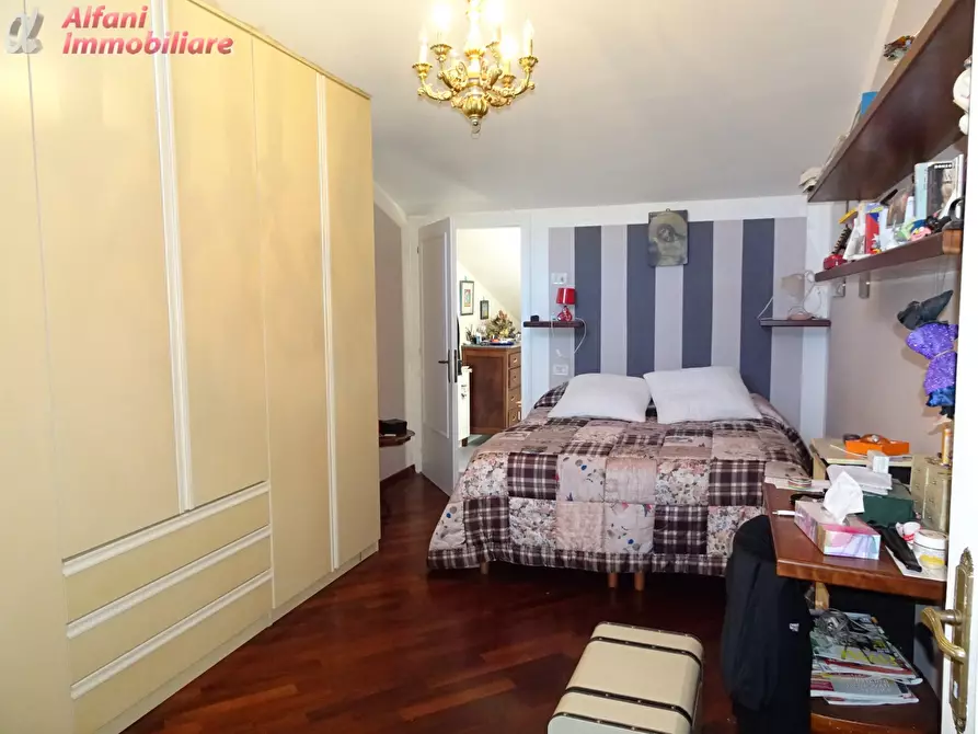 Immagine 13 di Appartamento in vendita  a Castel San Niccolò