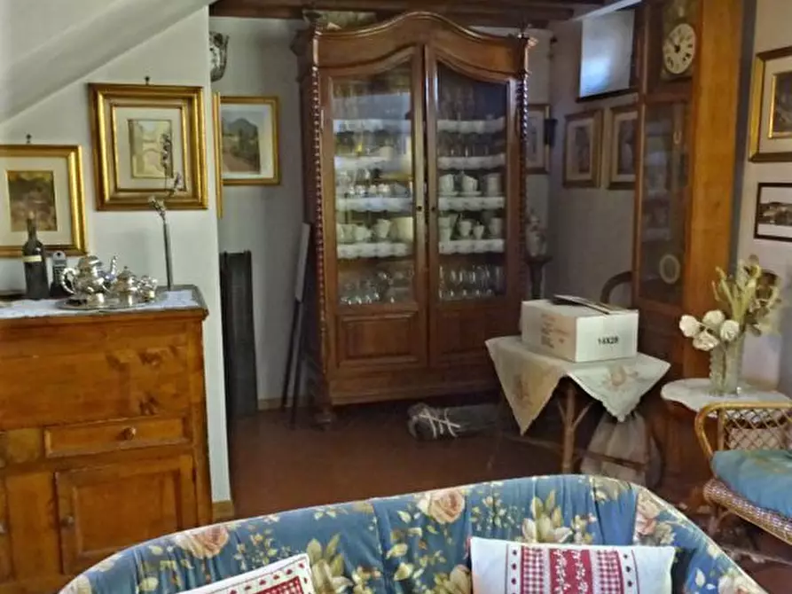 Immagine 5 di Appartamento in vendita  in Piazza Paolo Uccello a Pratovecchio Stia