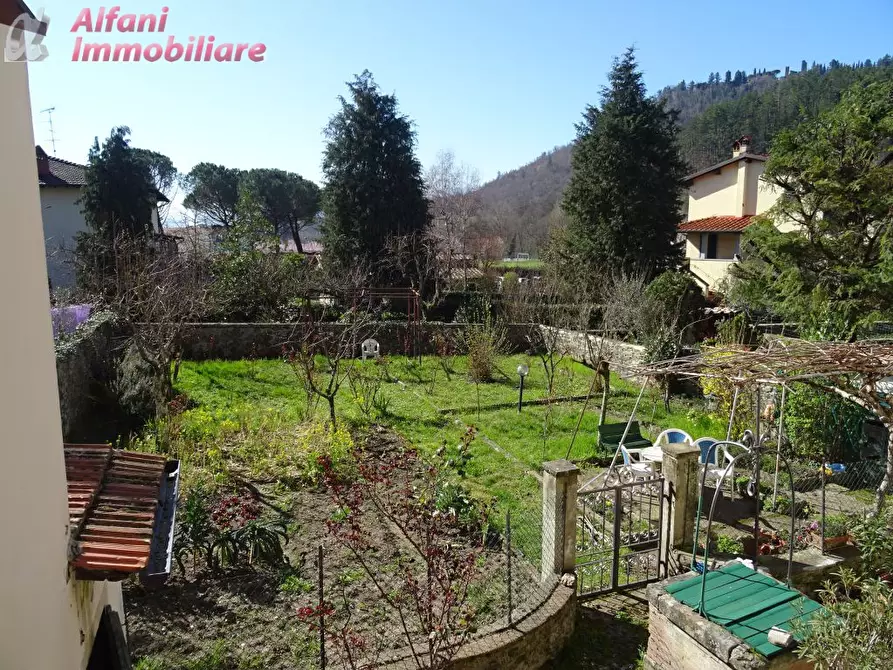 Immagine 13 di Appartamento in vendita  in Piazza Paolo Uccello a Pratovecchio Stia