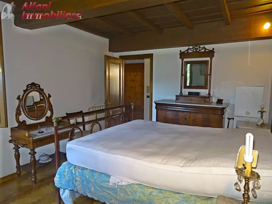 Immagine 20 di Appartamento in vendita  in Piazza Paolo Uccello a Pratovecchio Stia