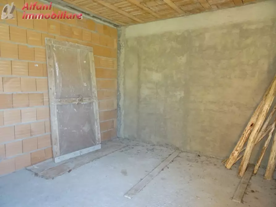 Immagine 6 di Villetta a schiera in vendita  a Chitignano