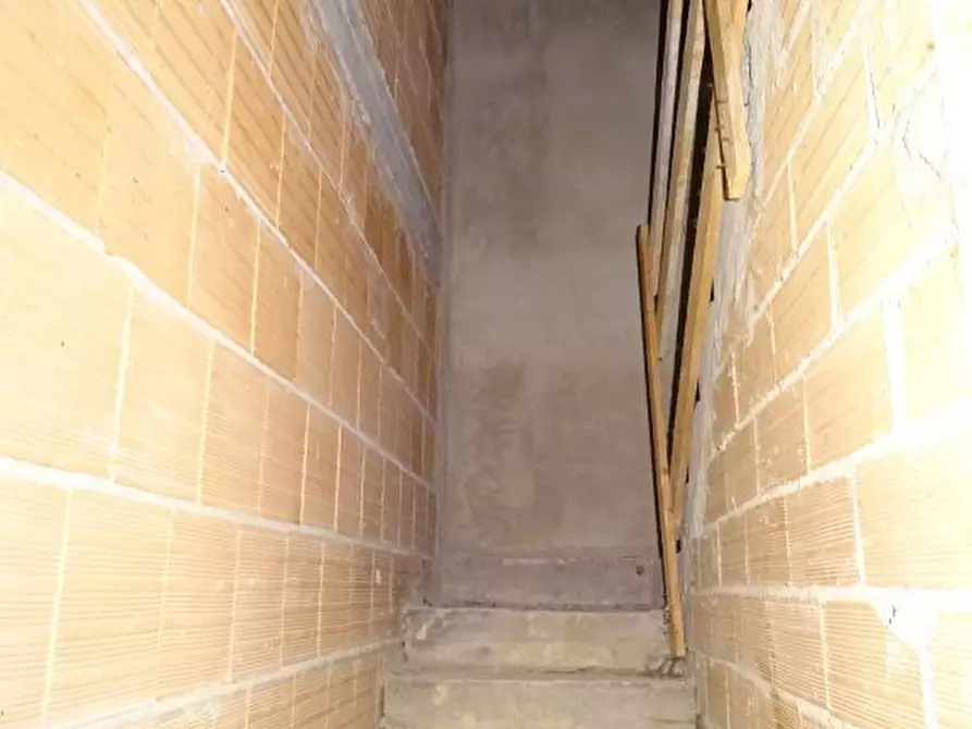 Immagine 8 di Villetta a schiera in vendita  a Chitignano