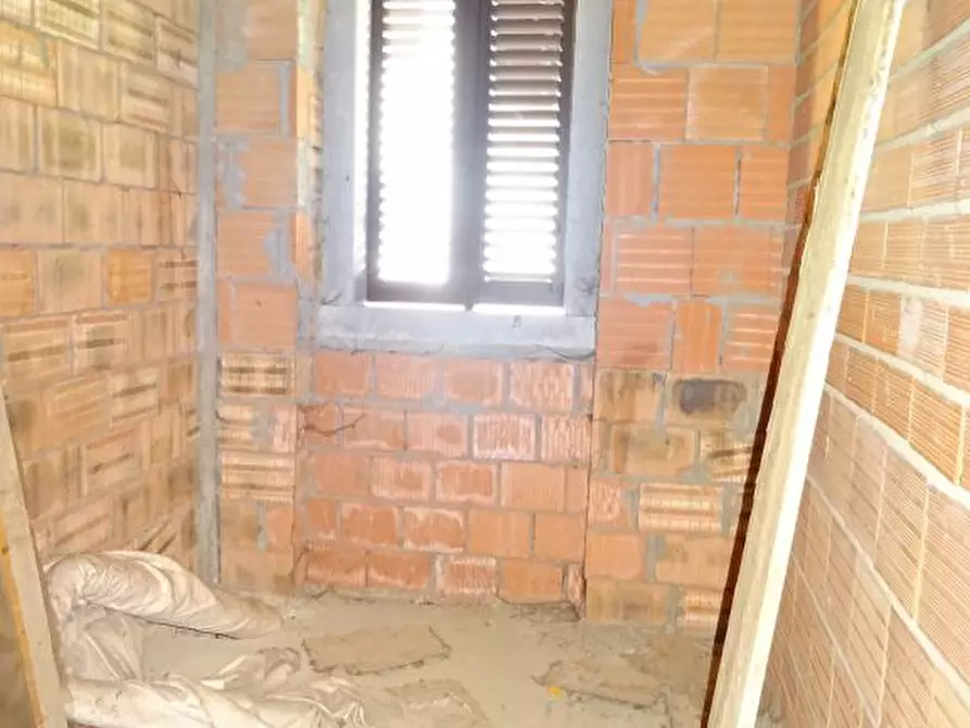 Immagine 13 di Villetta a schiera in vendita  a Chitignano