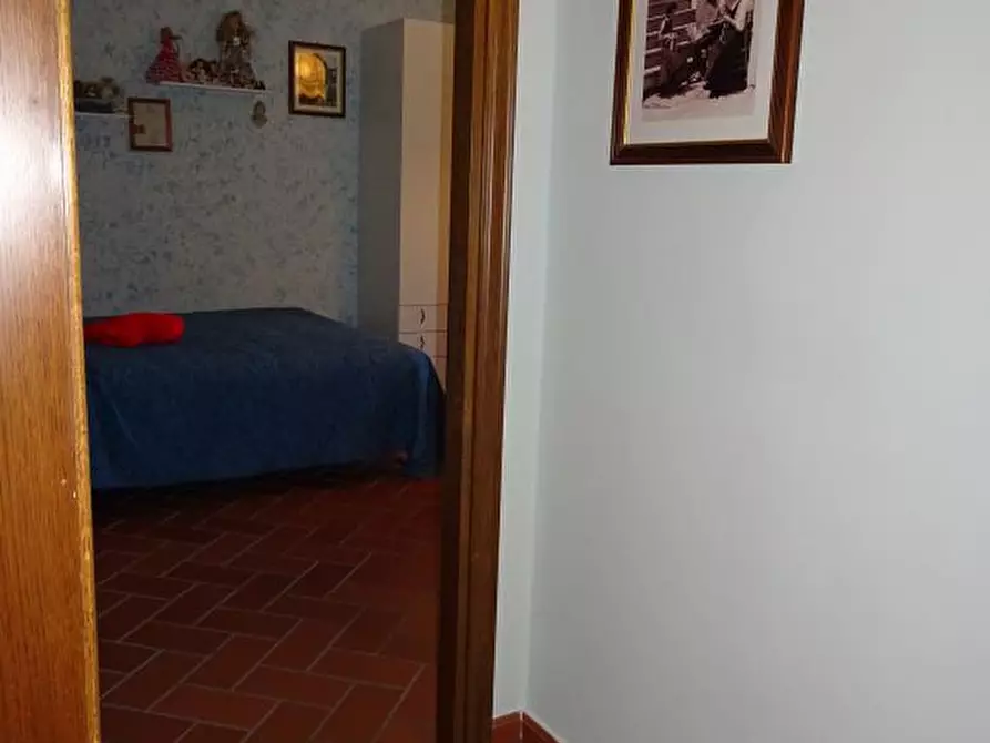 Immagine 26 di Villa in vendita  a Castel San Niccolò