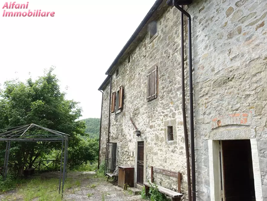 Immagine 2 di Villa in vendita  in Casa Moggio a Chiusi Della Verna