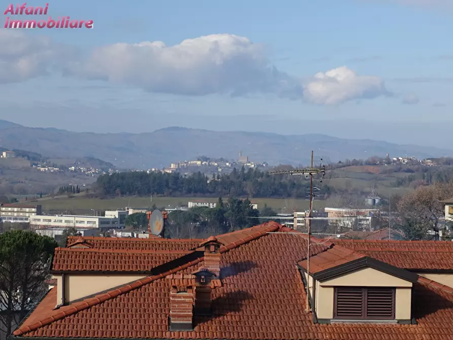 Immagine 11 di Appartamento in vendita  in via dante a Bibbiena