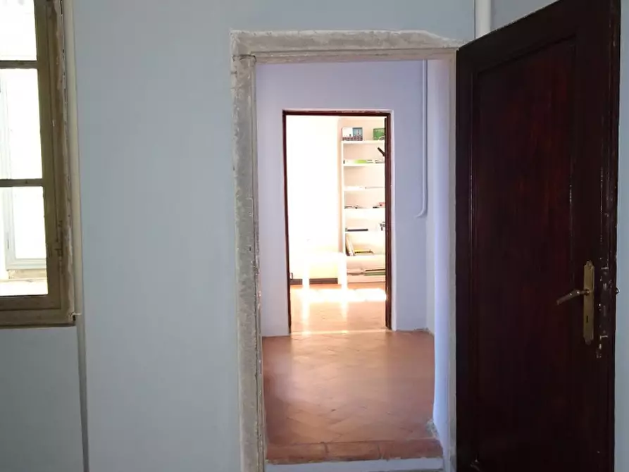 Immagine 10 di Appartamento in vendita  in piazza Camaiani a Bibbiena
