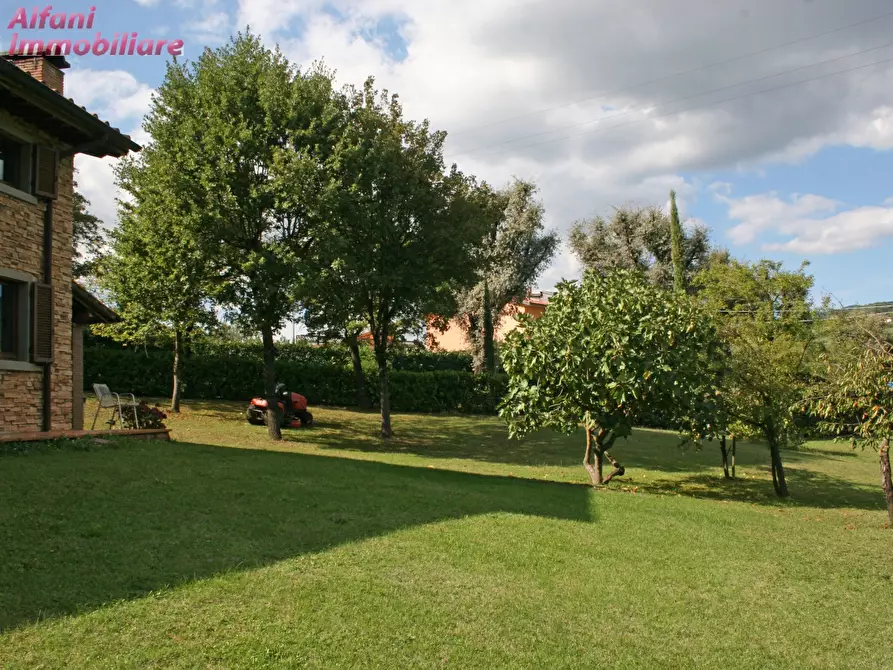 Immagine 3 di Villa in vendita  a Bibbiena