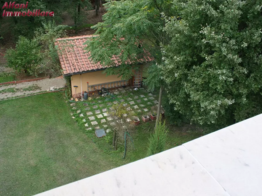 Immagine 18 di Villa in vendita  a Bibbiena