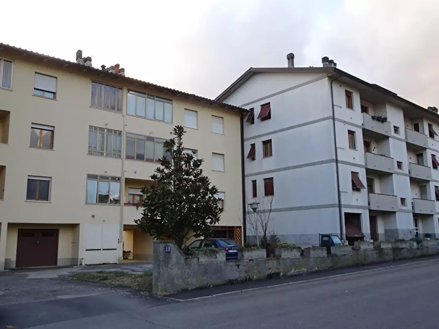 Immagine 1 di Appartamento in vendita  in Via Palmiro Togliatti a Bibbiena
