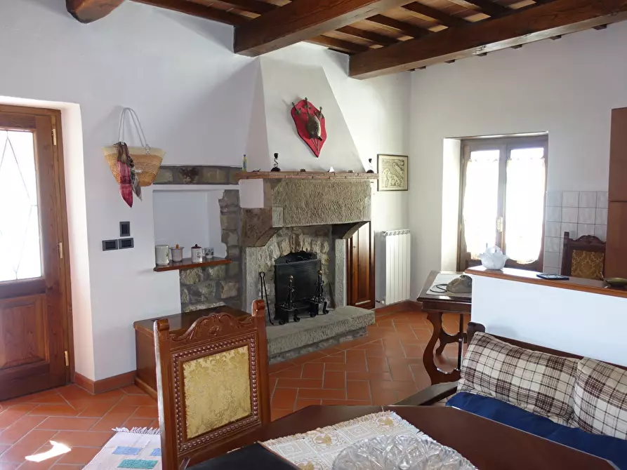 Immagine 2 di Casa semindipendente in vendita  in QUORLE LOC RENACCIO a Poppi