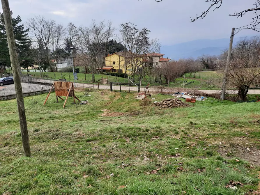 Immagine 2 di Terreno residenziale in vendita  in Loc. Lonnano a Pratovecchio Stia