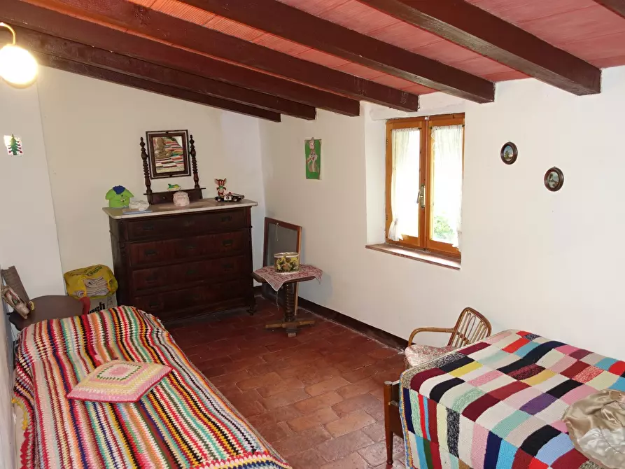 Immagine 6 di Casa semindipendente in vendita  in Loc. Vertelli a Castel San Niccolò