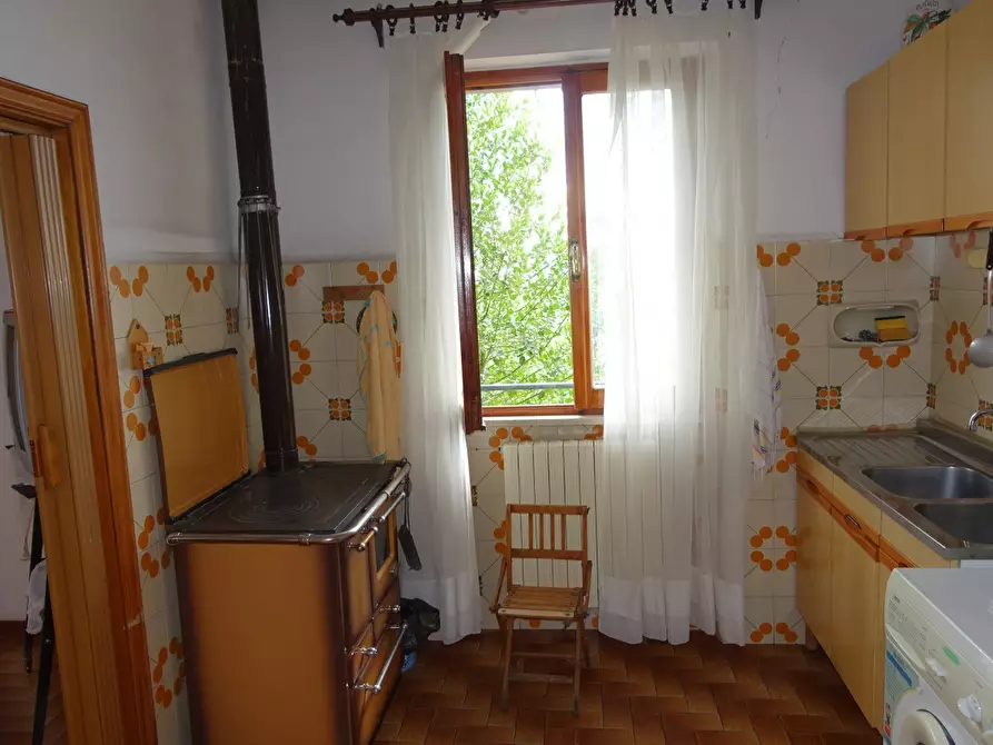 Immagine 10 di Villa in vendita  in località Dama a Chiusi Della Verna