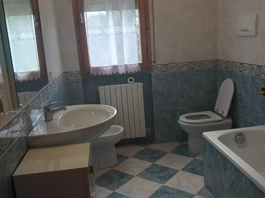 Immagine 4 di Appartamento in vendita  in via casamicciola a Bibbiena