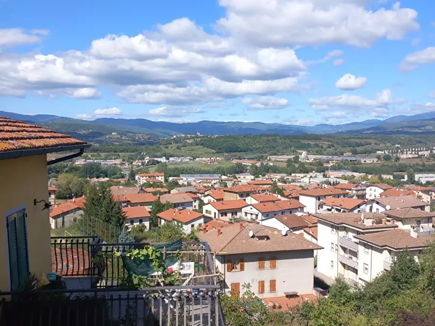 Immagine 8 di Appartamento in vendita  in via mindria a Bibbiena