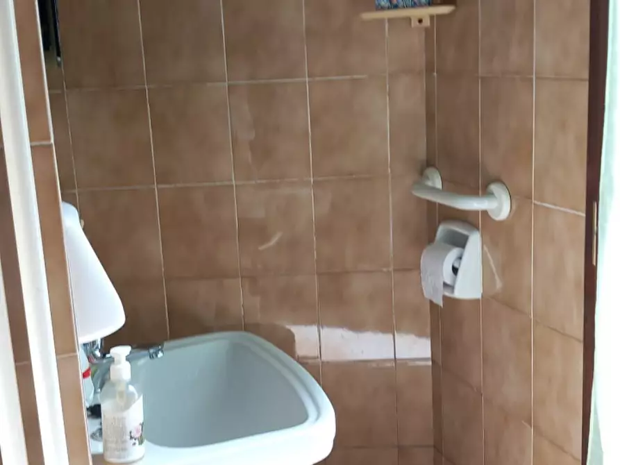 Immagine 12 di Casa semindipendente in vendita  in VIA CAPPUCCI a Bibbiena