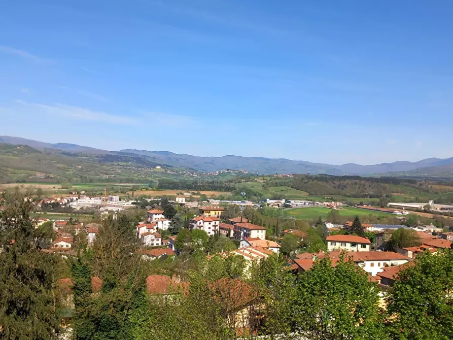 Immagine 18 di Casa semindipendente in vendita  in VIA CAPPUCCI a Bibbiena