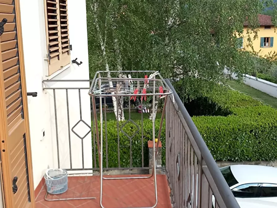 Immagine 21 di Casa bifamiliare in vendita  in via Arno a Bibbiena