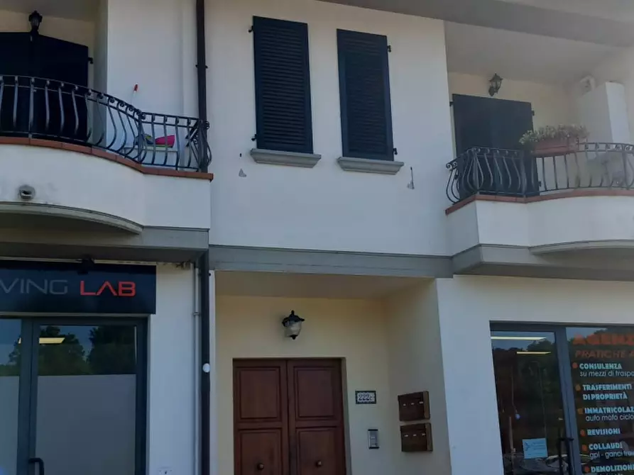 Immagine 1 di Appartamento in vendita  in via Roma a Poppi
