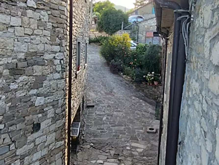 Immagine 29 di Casa semindipendente in vendita  in località compito a Chiusi Della Verna