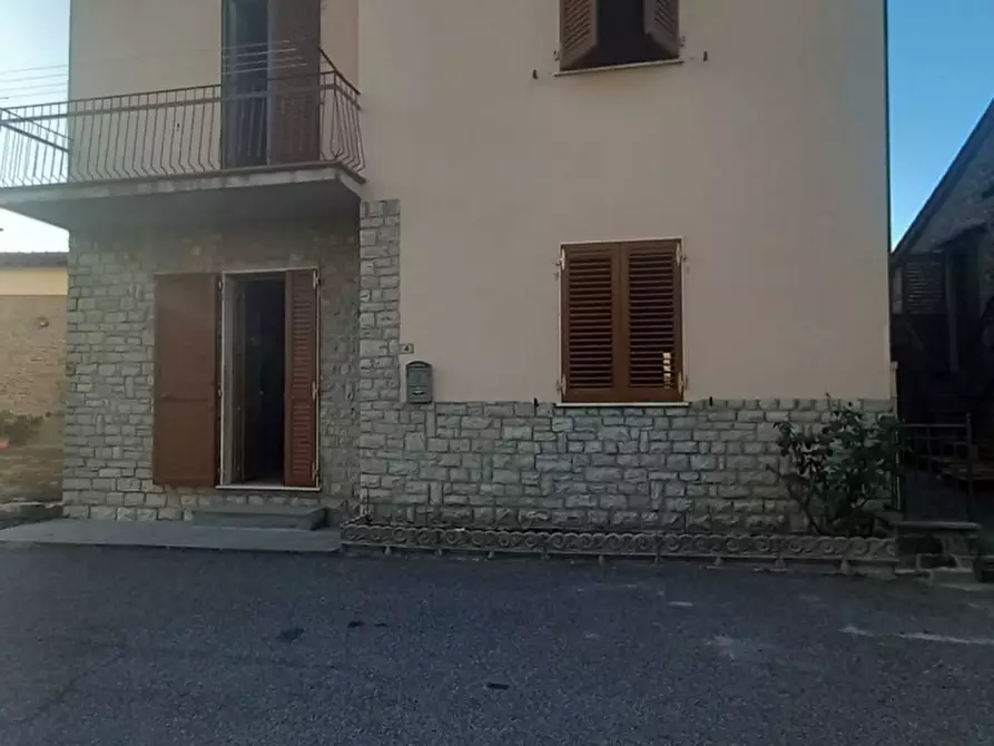 Immagine 2 di Casa semindipendente in vendita  in località castello a Montemignaio