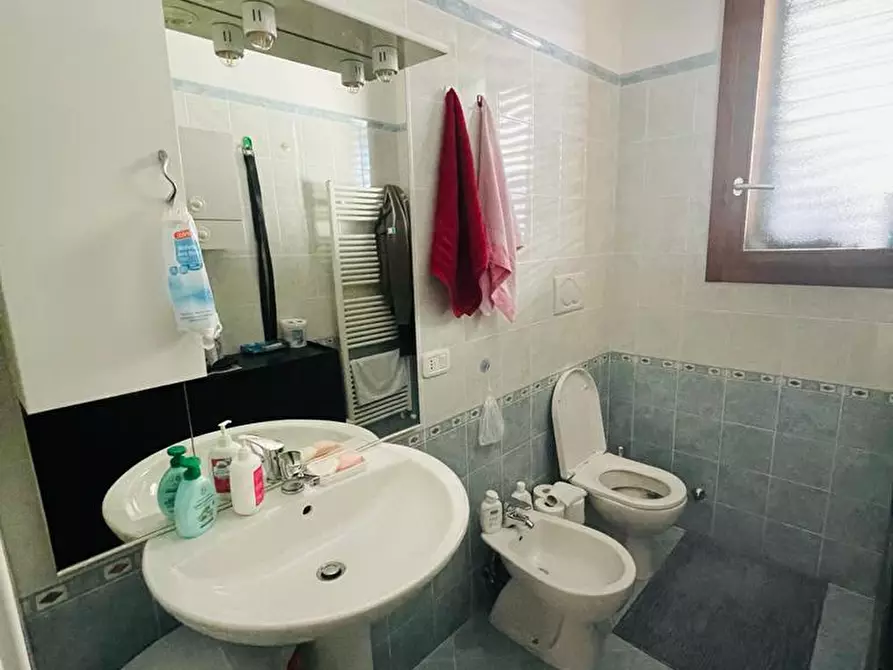 Immagine 11 di Appartamento in vendita  in via donacato a Castel San Niccolò