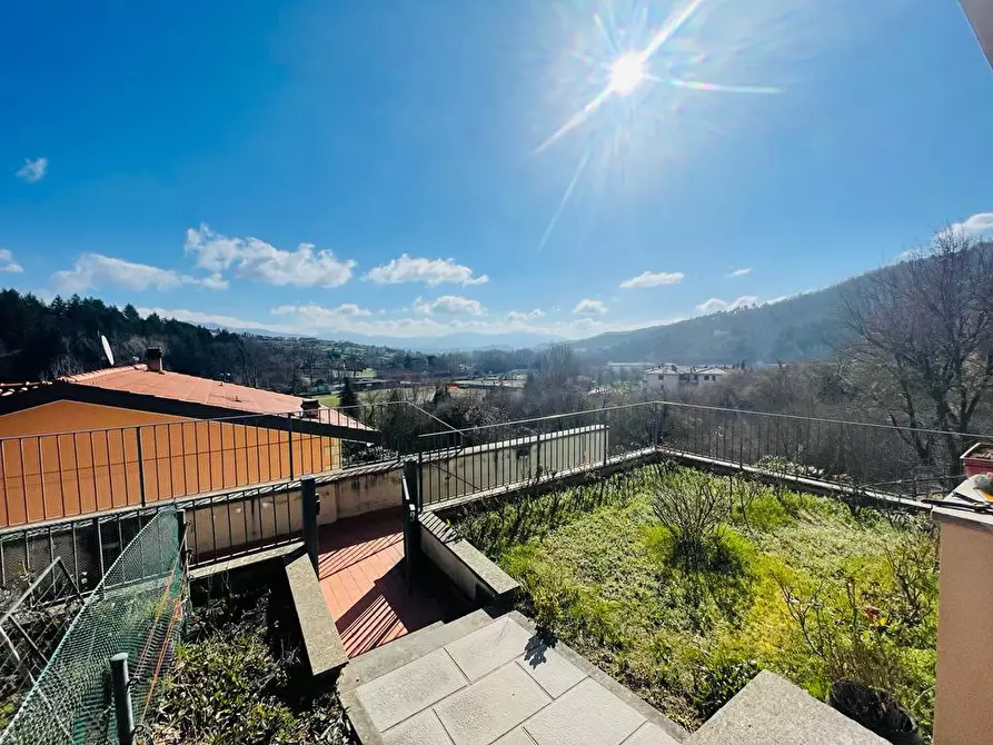 Immagine 17 di Appartamento in vendita  in via donacato a Castel San Niccolò