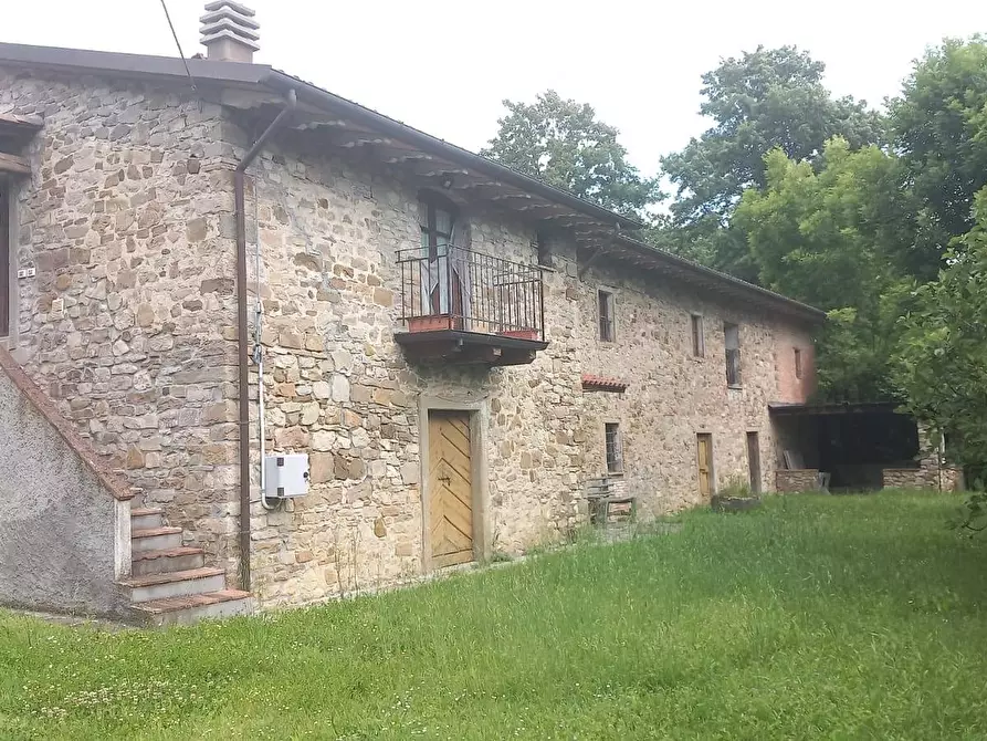 Immagine 1 di Rustico / casale in vendita  in SP 208 della Verna a Bibbiena