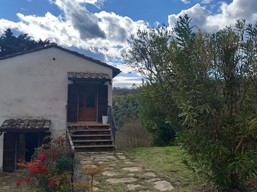 Immagine 26 di Villa in vendita  in Loc. Sant'Angelo a Montegiovi a Subbiano