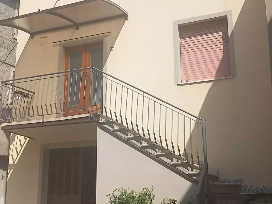 Immagine 1 di Casa indipendente in vendita  in PIAZZA CHIESA VECCHIA a Bibbiena