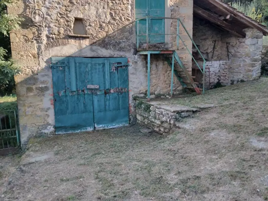 Immagine 29 di Casa indipendente in vendita  a Castel San Niccolò