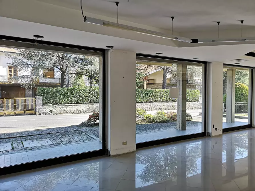 Immagine 6 di Locale commerciale in vendita  in SS310 a Pratovecchio Stia