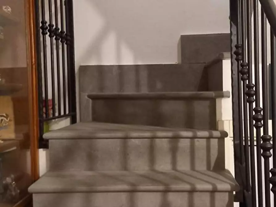 Immagine 17 di Villetta a schiera in vendita  in VIA FONTECAVALLI a Bibbiena