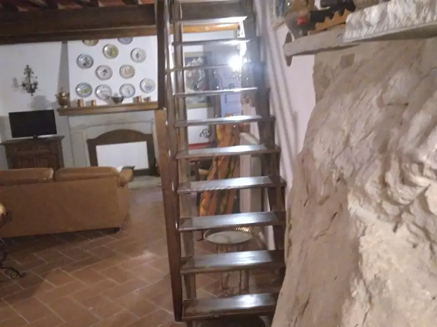 Immagine 21 di Casa indipendente in vendita  in LOC CAPRAIA a Talla