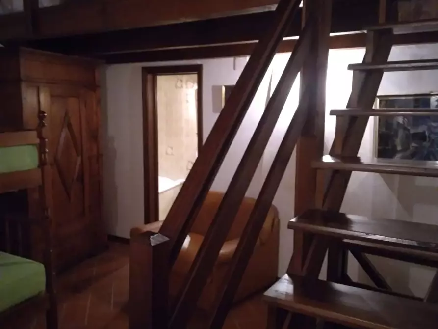 Immagine 28 di Casa indipendente in vendita  in LOC CAPRAIA a Talla