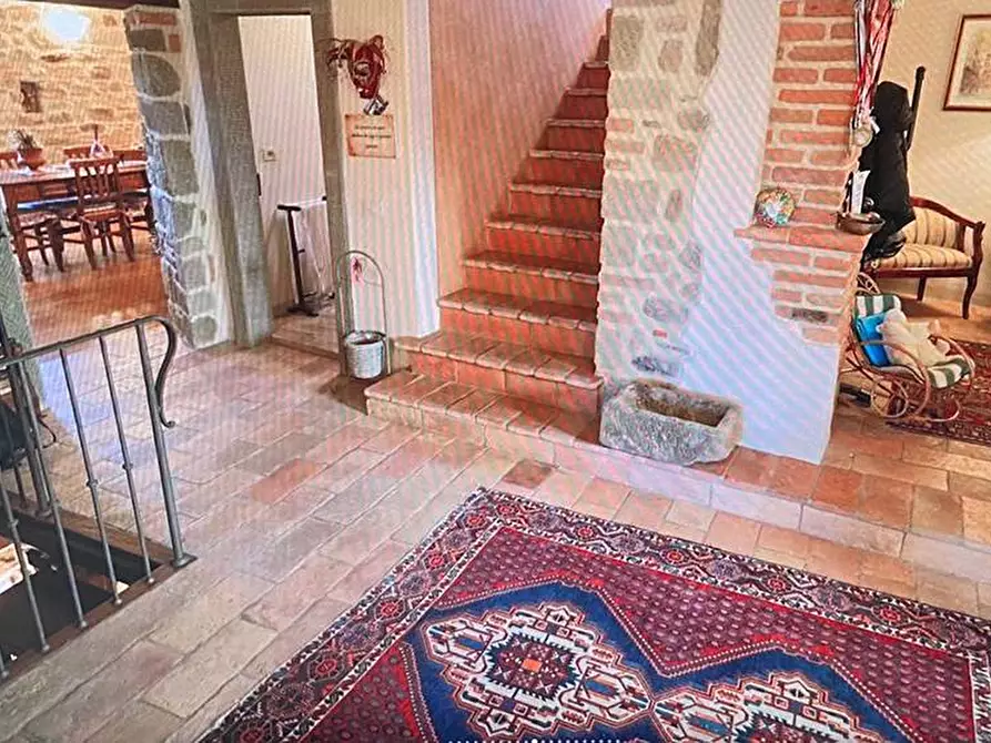 Immagine 8 di Villa in vendita  in LOC TULLIANO a Castel Focognano