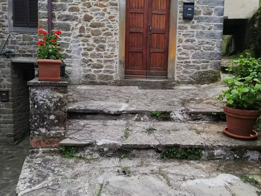 Immagine 5 di Casa indipendente in vendita  in VIA MOLINO a Ortignano Raggiolo