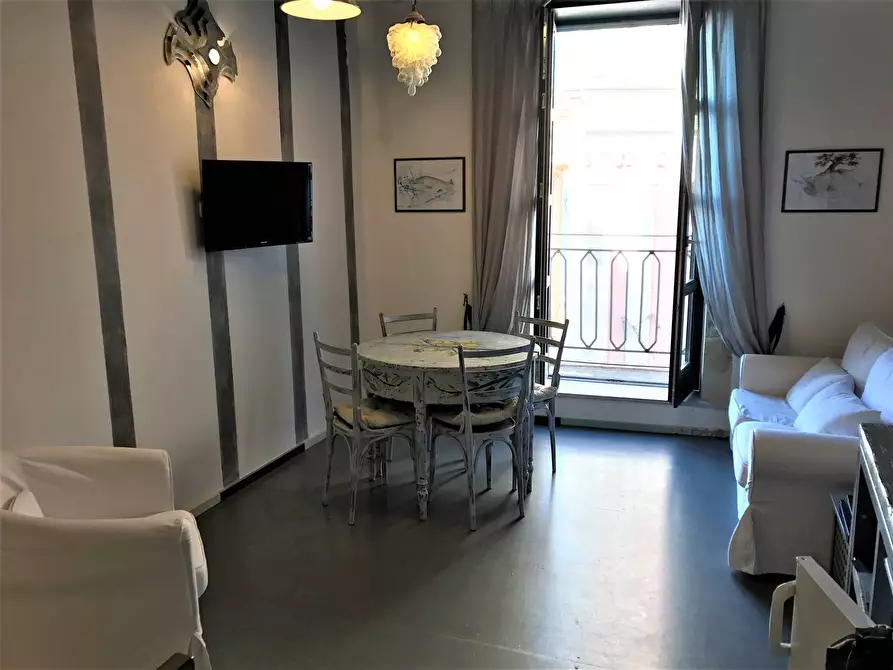 Immagine 11 di Casa indipendente in vendita  in Via Ruggero Settimo a Siracusa