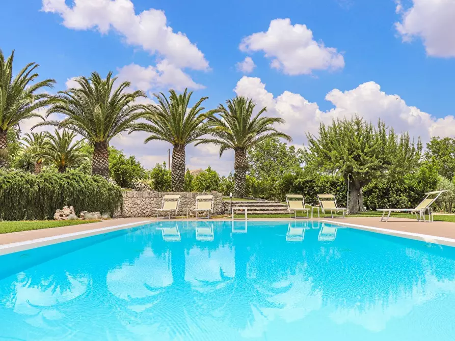 Immagine 11 di Villa in vendita  in strada provinciale 24 noto a Noto