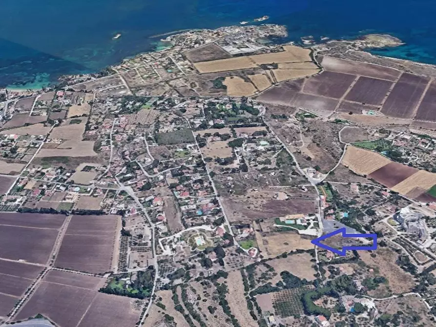 Immagine 1 di Terreno residenziale in vendita  in via isola a Siracusa